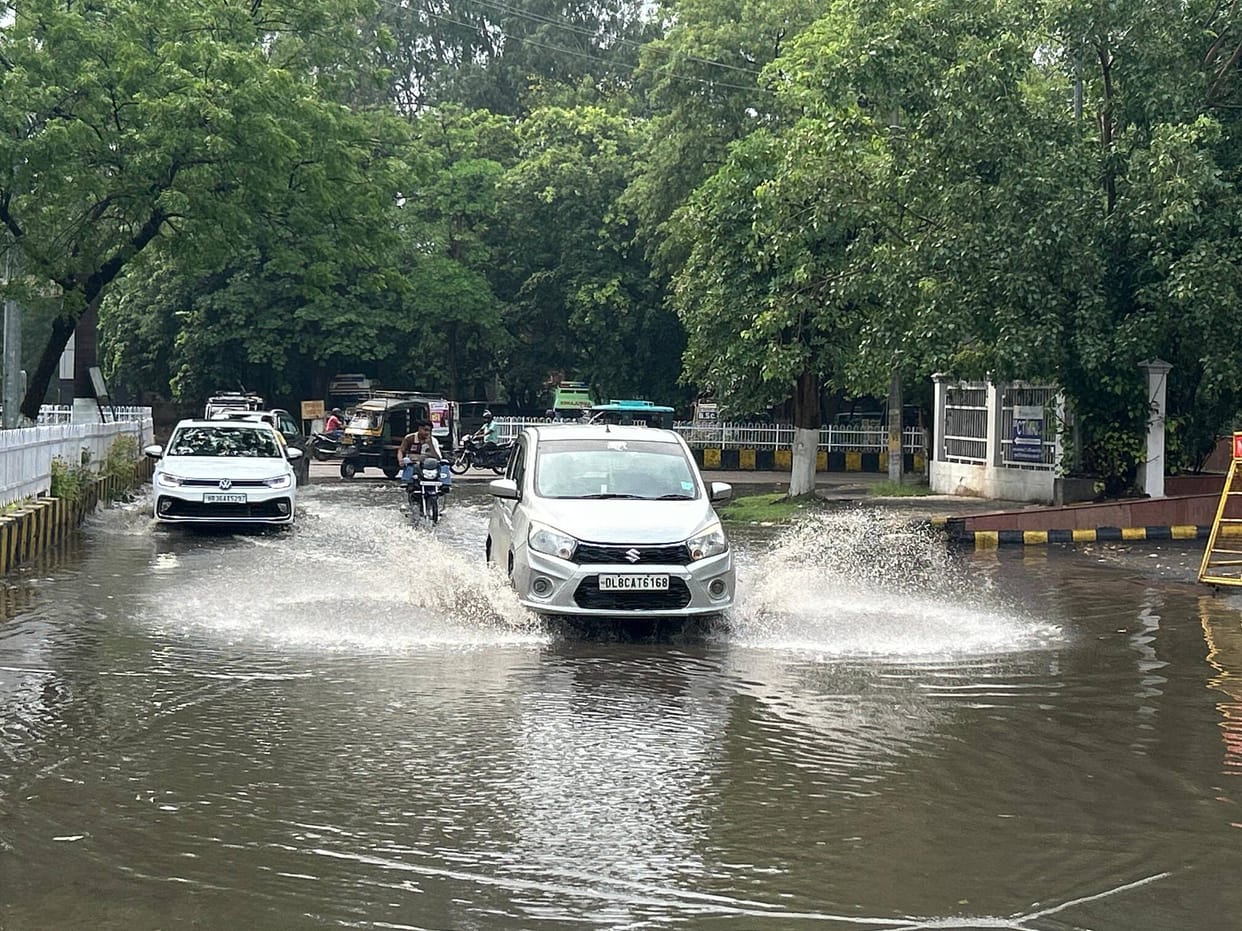 After humid conditions, rain fell in the afternoon, bringing relief from the heat.