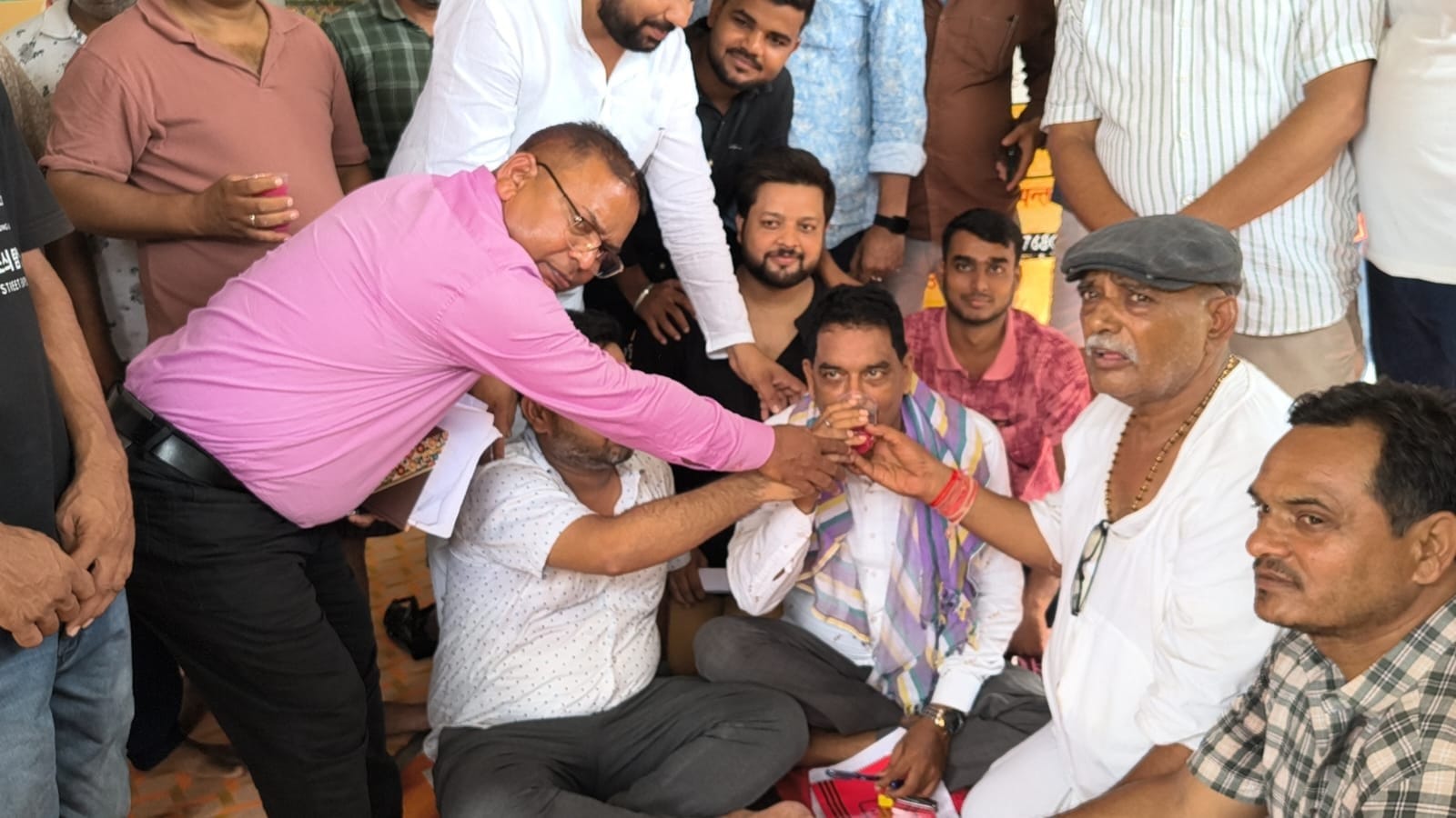 अनियमित विद्युत आपूर्ति सहित अन्य मांगों को लेकर अनशन पर बैठक भाजपा जिला मीडिया प्रभारी पंकज सि
