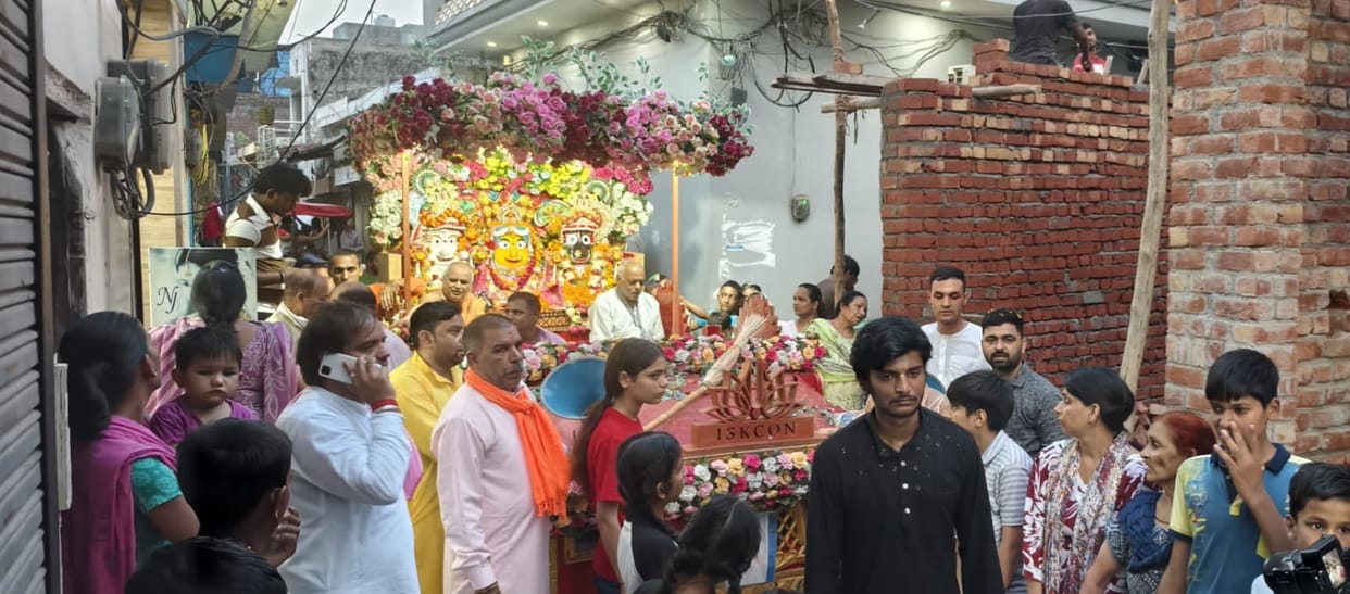 Sadhaura resounded with chants of 'Jai Jagannath'