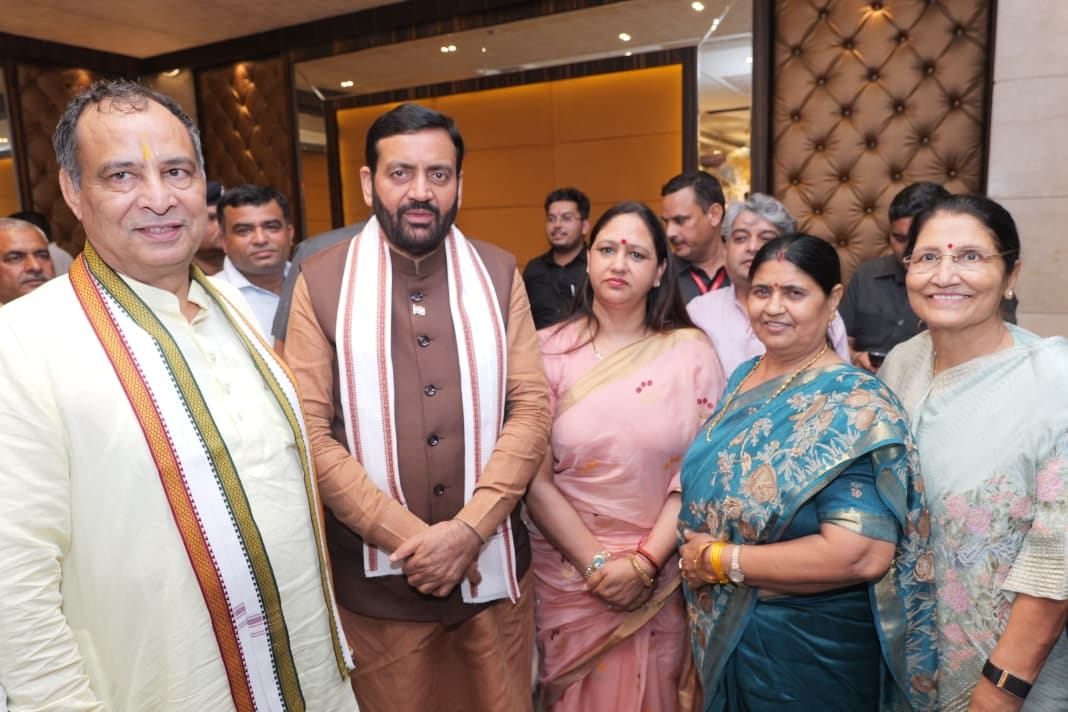 Chief Minister attends well-worship ceremony.