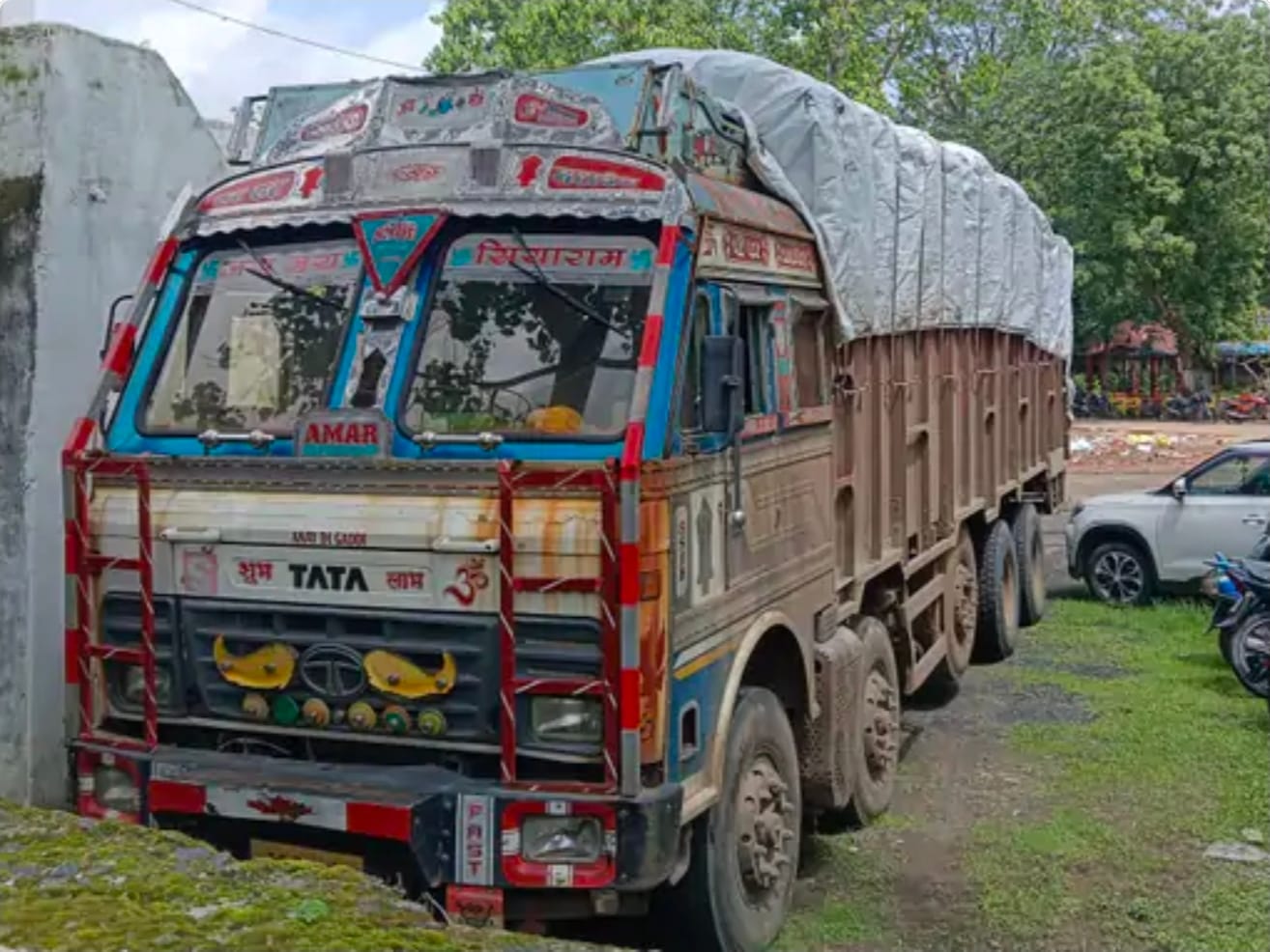 जब्त किया गया ट्रक