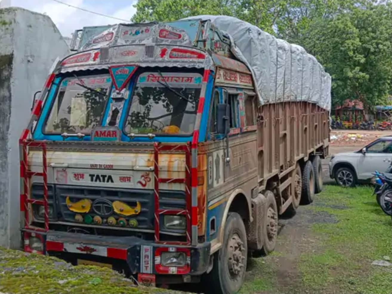 जब्त किया गया ट्रक
