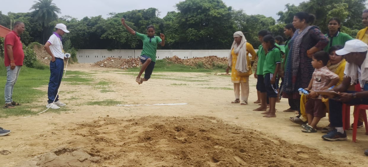 Salon team emerges winner in Kabaddi and Kho-Kho.