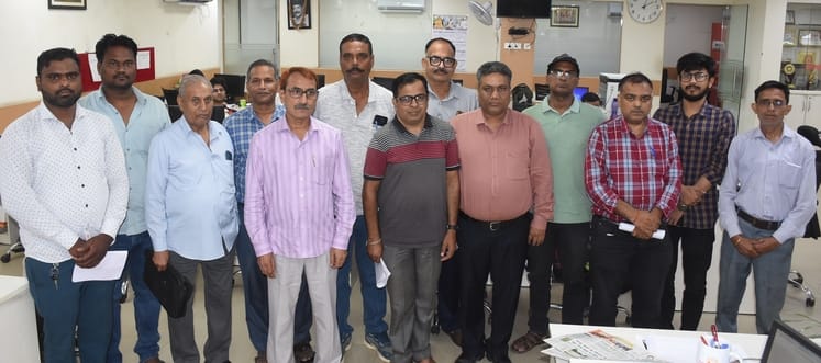 Solar consumers caught between the electricity department and the vendor.