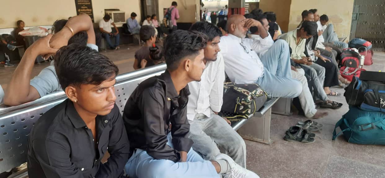 Amritsar-Katihar Summer Special delayed by 10 hours; passengers faced inconvenience throughout the day.