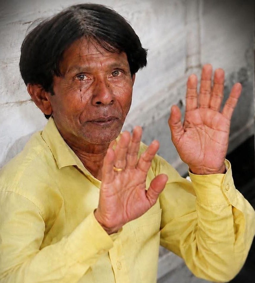 Elderly man from another community molests girl playing in the park.
