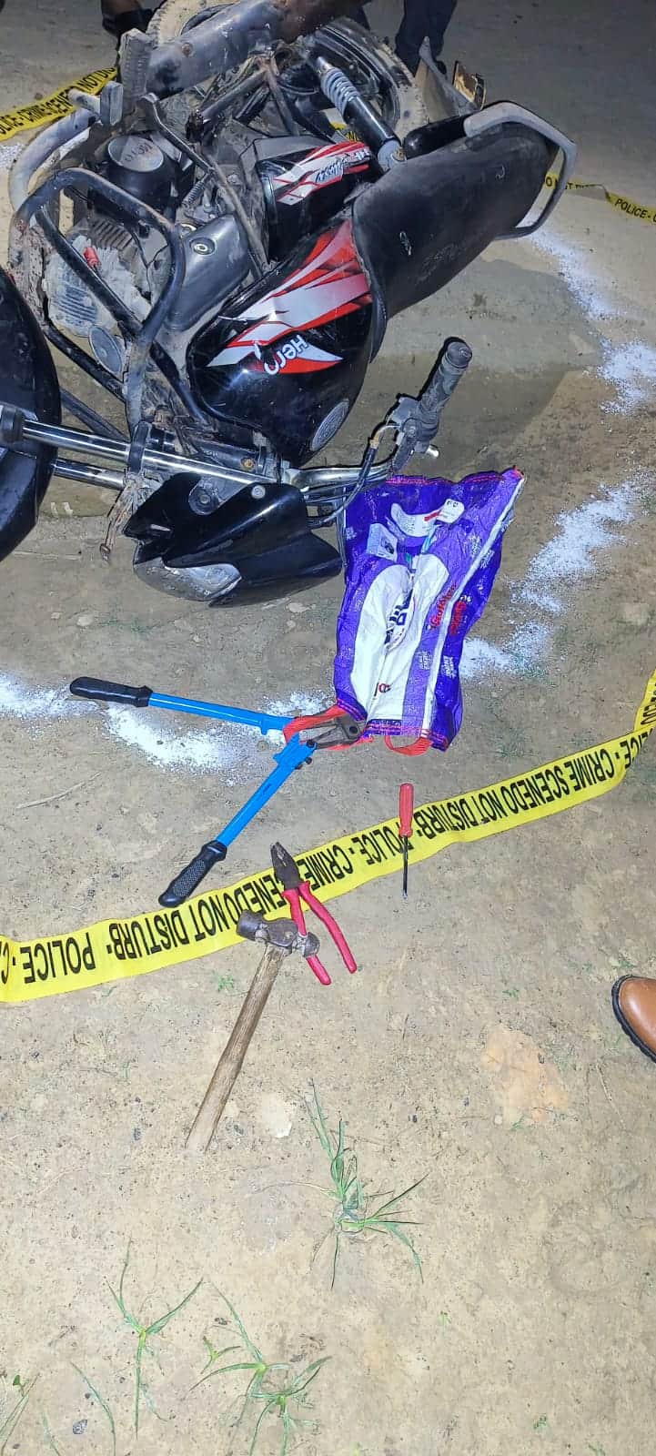 Two notorious criminals injured in police encounter.