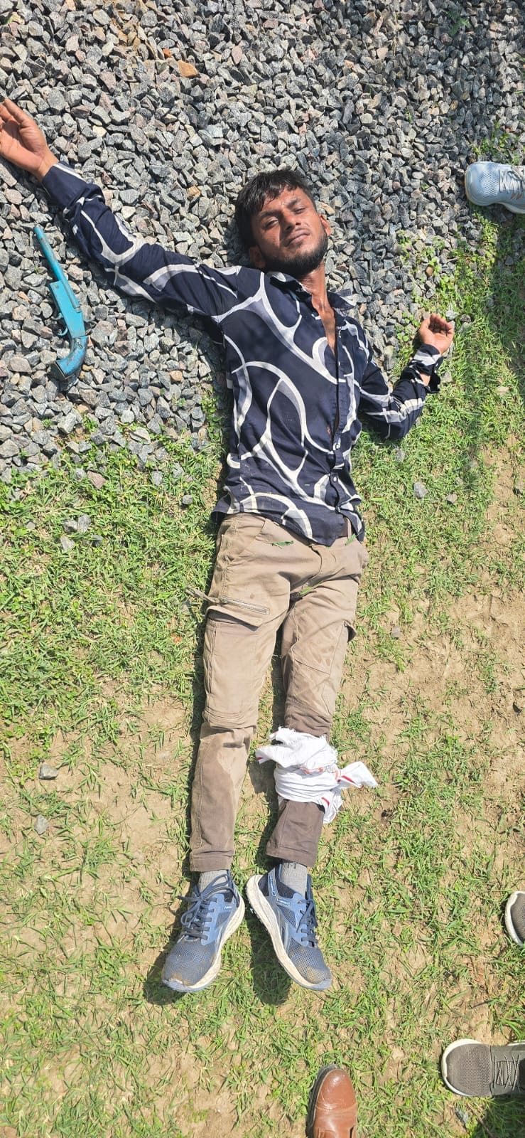 Two accused arrested in encounter for abducting and gang-raping a teenage girl.