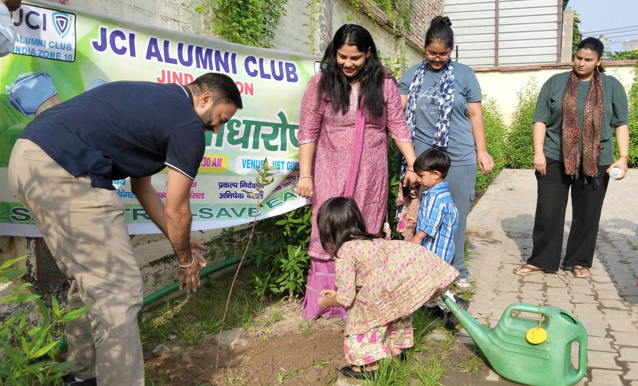 JCI Alumni Club planted 70 fruit-bearing saplings.