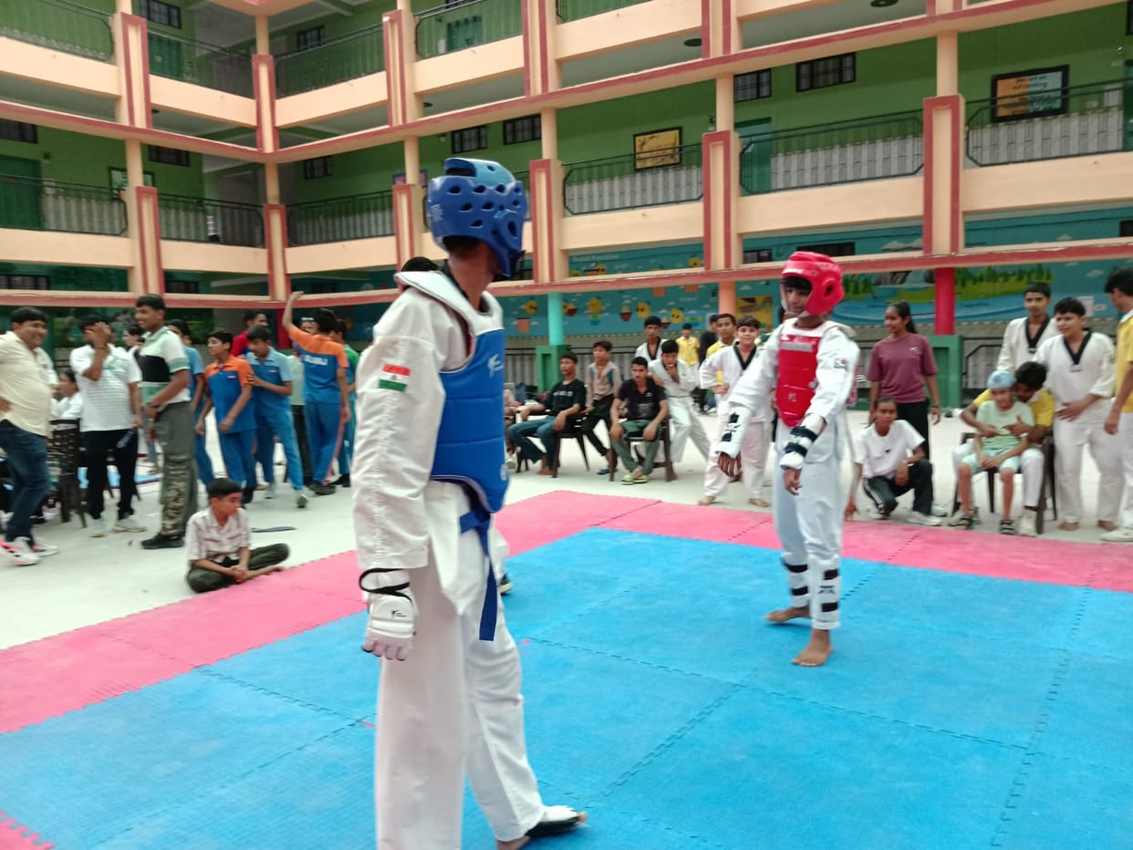 Seven Taekwondo players from Korea-vas School to showcase their skills at the state level.