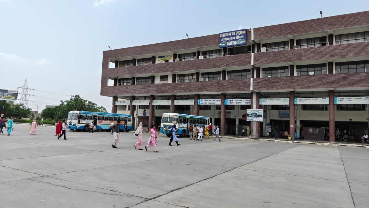 फतेहाबाद। नए बस स्टेंड। संवाद