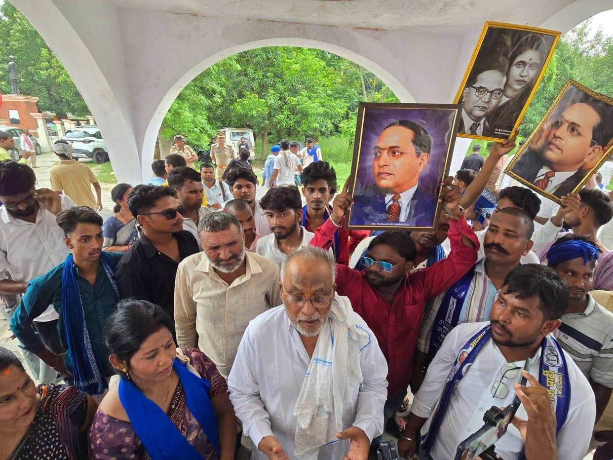 Demanded an impartial inquiry into the police action at Jantar Mantar.