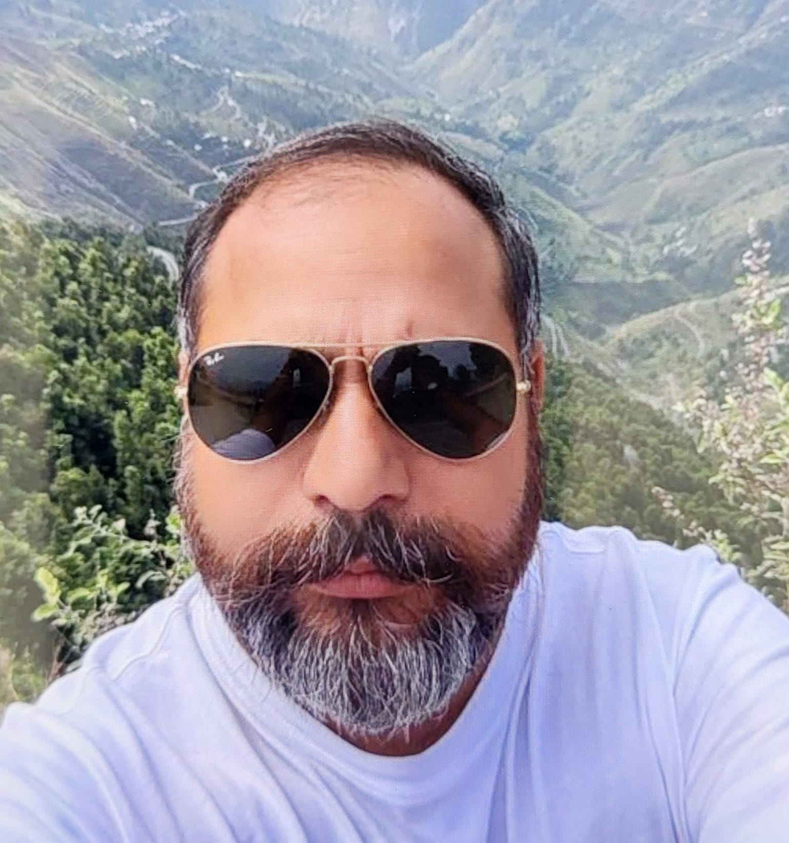 मृतक राजेश की फाइल फोटो