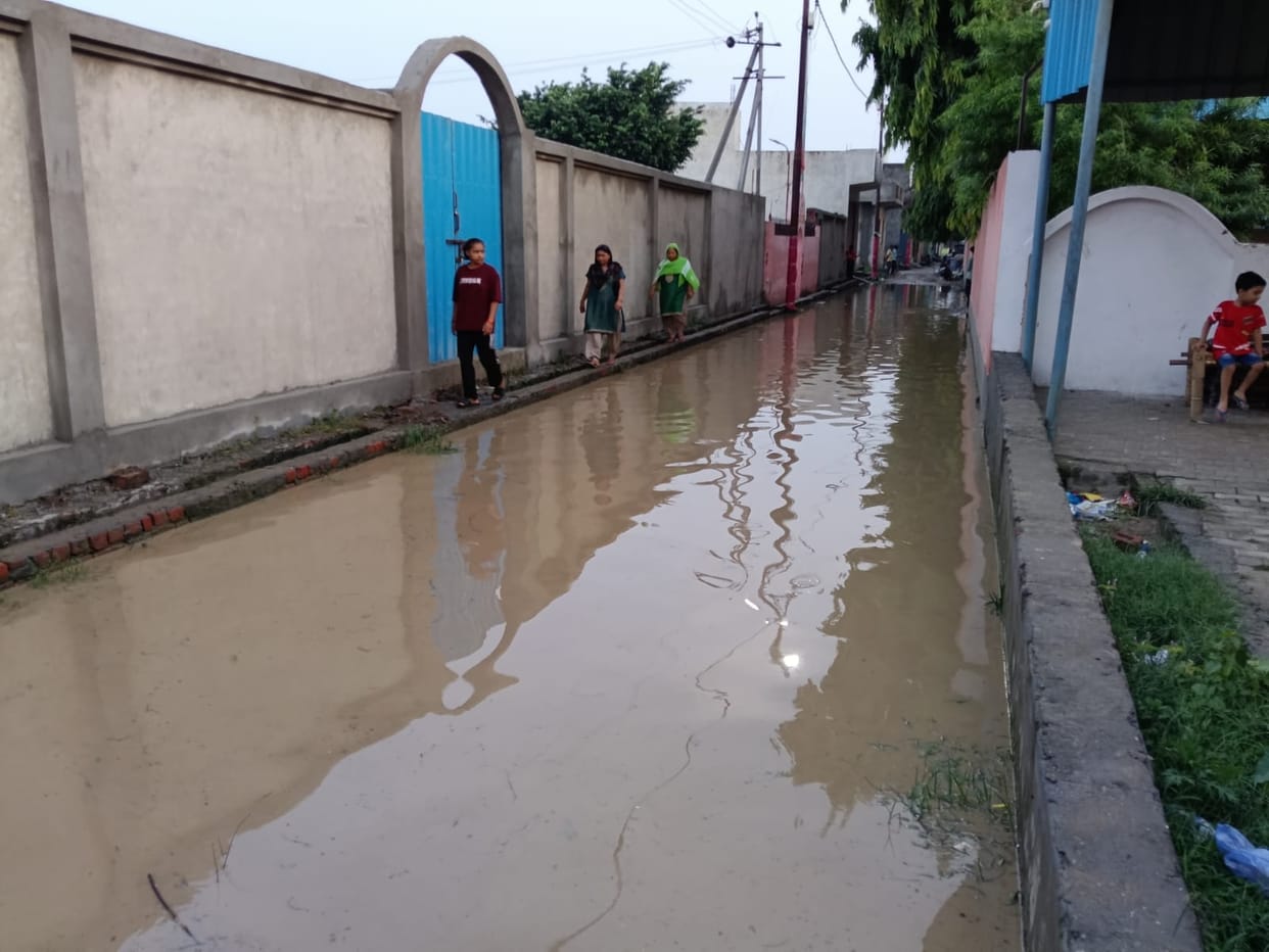 Sunshine in some places, while others face waterlogging due to rain.