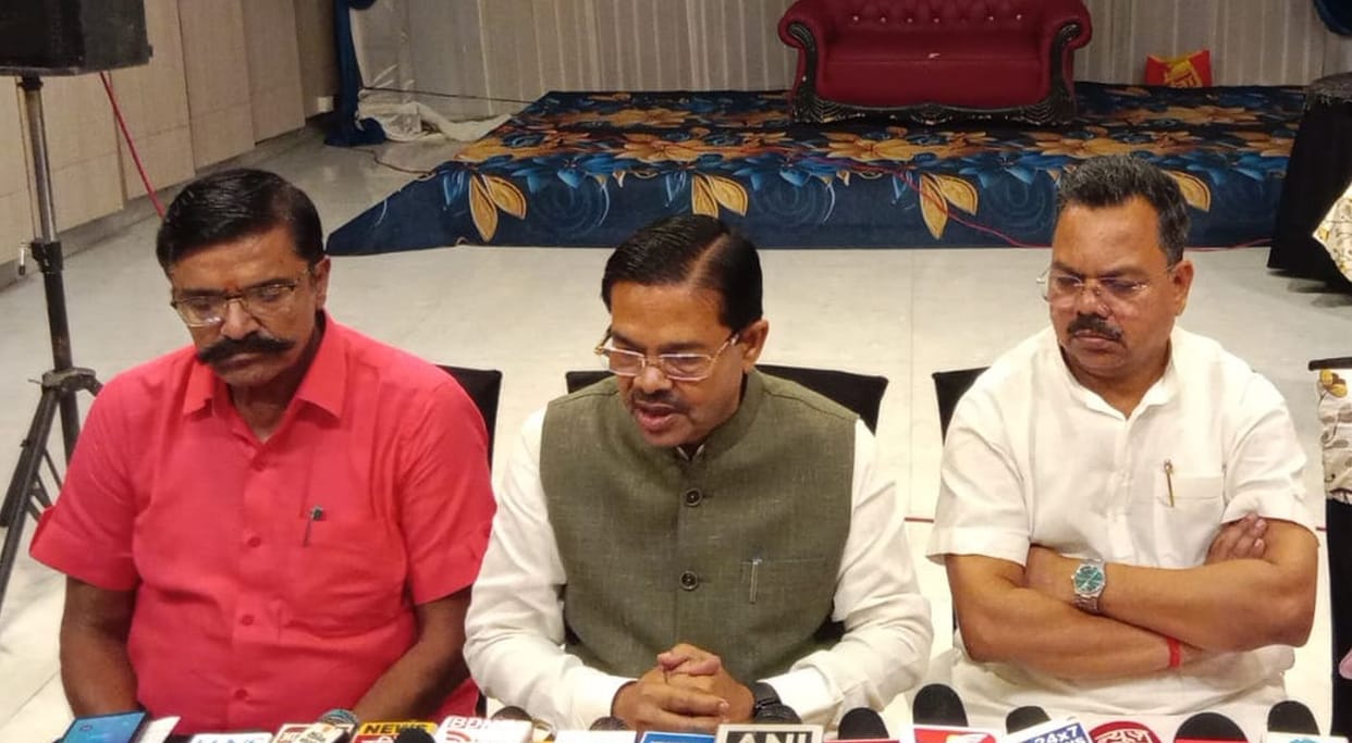 A train to Lucknow via Badaun from Kasganj will start today.