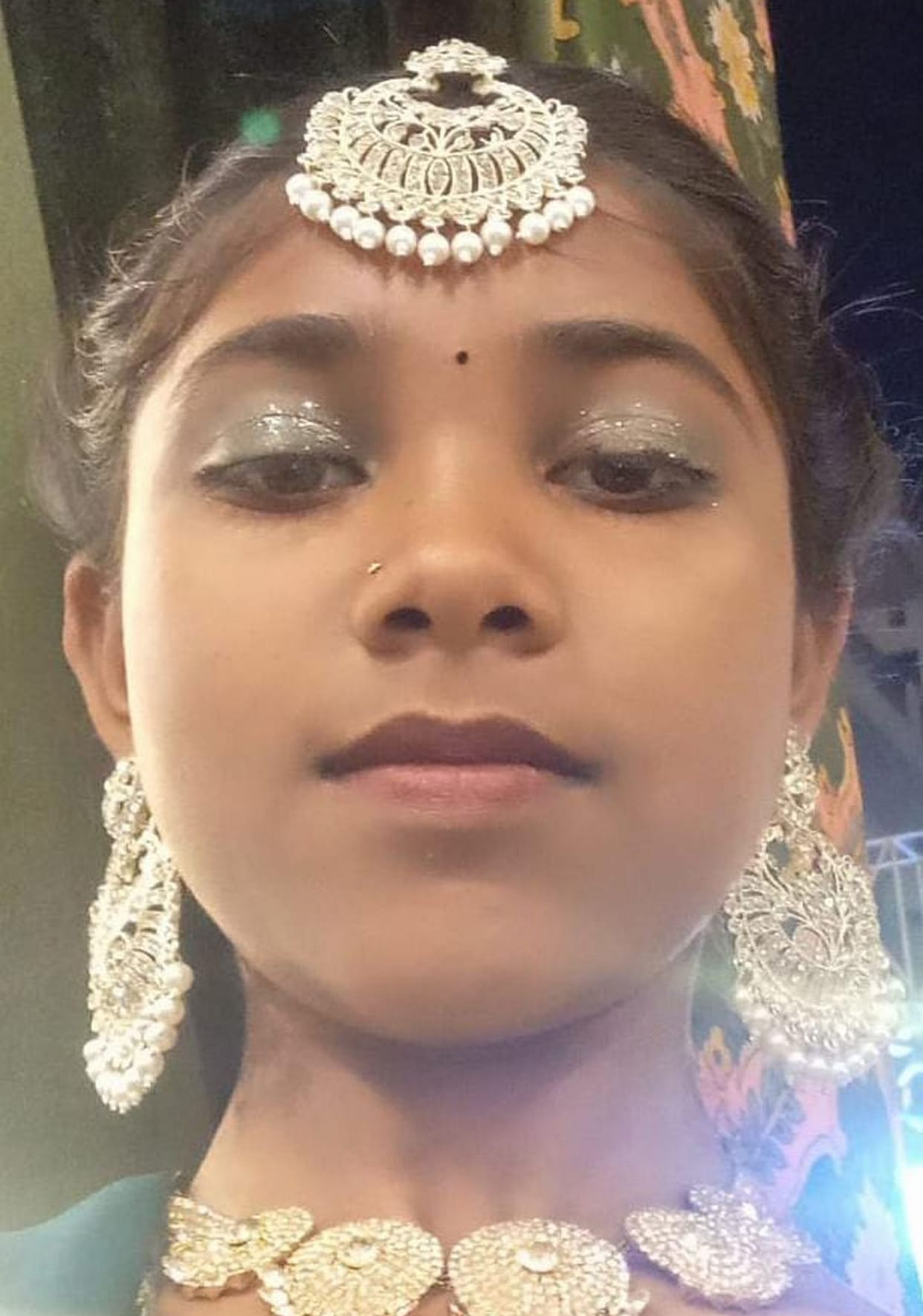 Teenage girl's body found floating in the Ganga after four days.