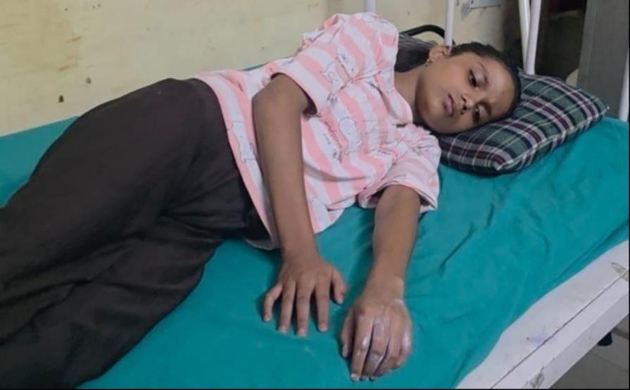 वजीरगंज सीएचसी पर भर्ती छात्रा प्रतीक्षा शर्मा। -स्रोत: विभाग
