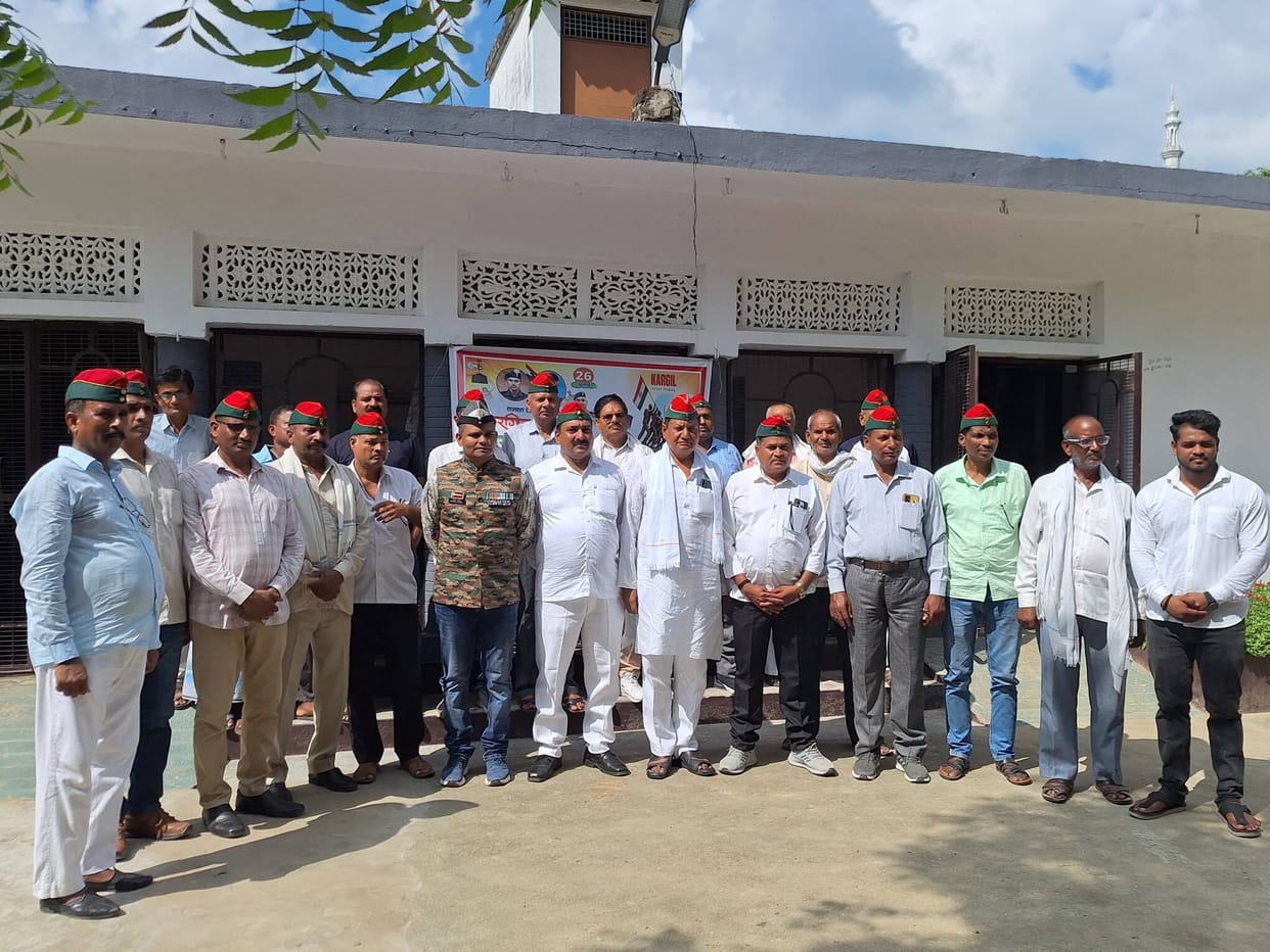 Dissatisfaction expressed over the closure of the Soldiers' Welfare Office on Kargil Vijay Diwas.