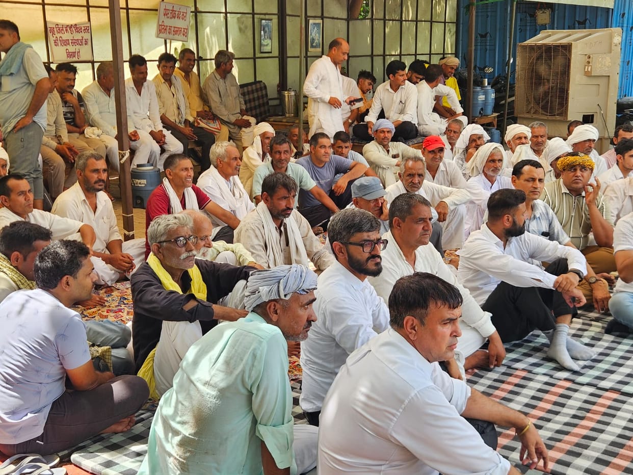 Foot march held in the city to demand the construction of a government college building