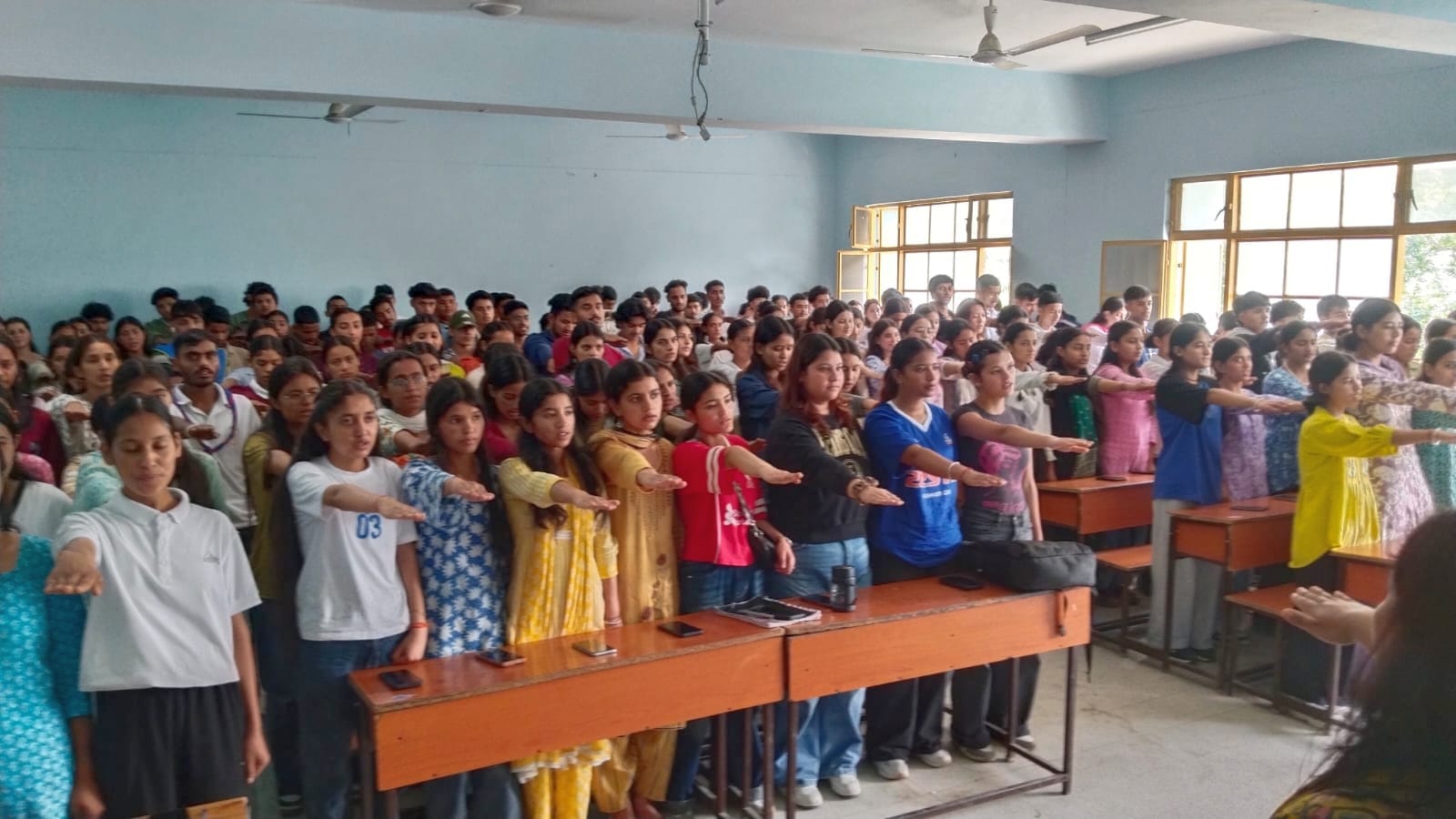 कुल्लू कालेज में  कला संकाय के विद्यार्थियों के लिए तीन दिवसीय एंटी-रैगिंग जागरूकता अभियान के द