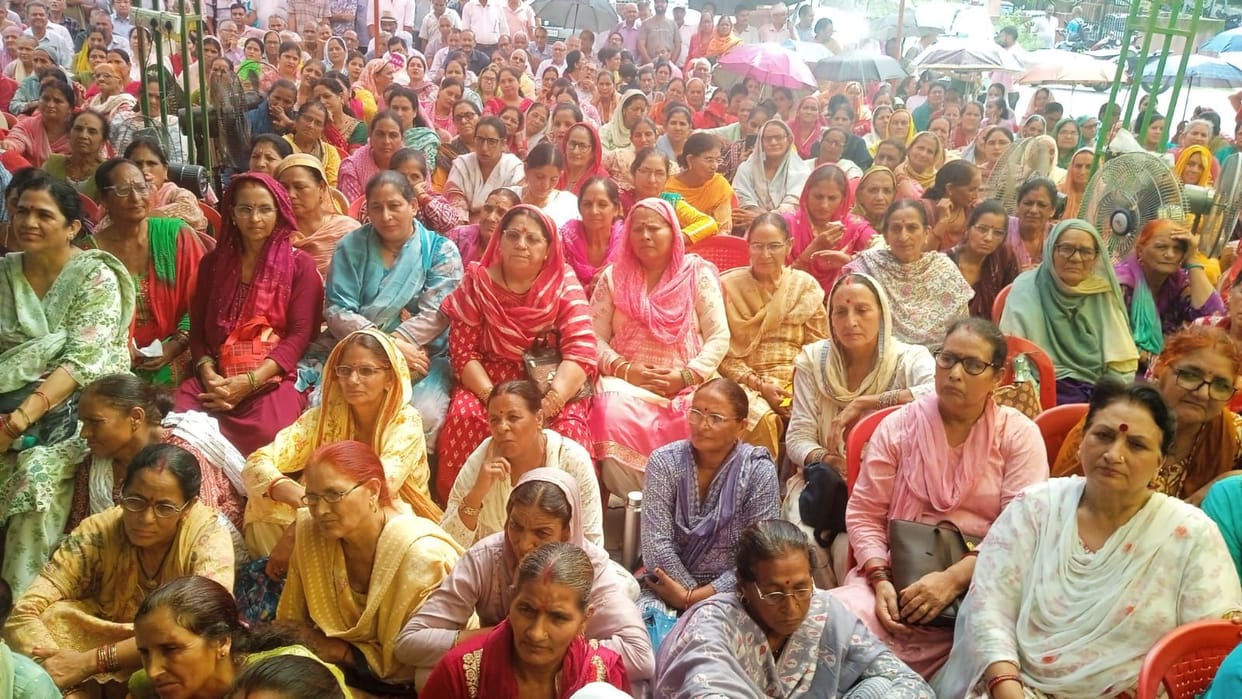 Public agitation in Sandhol ends after receiving 'Model Hospital' status.