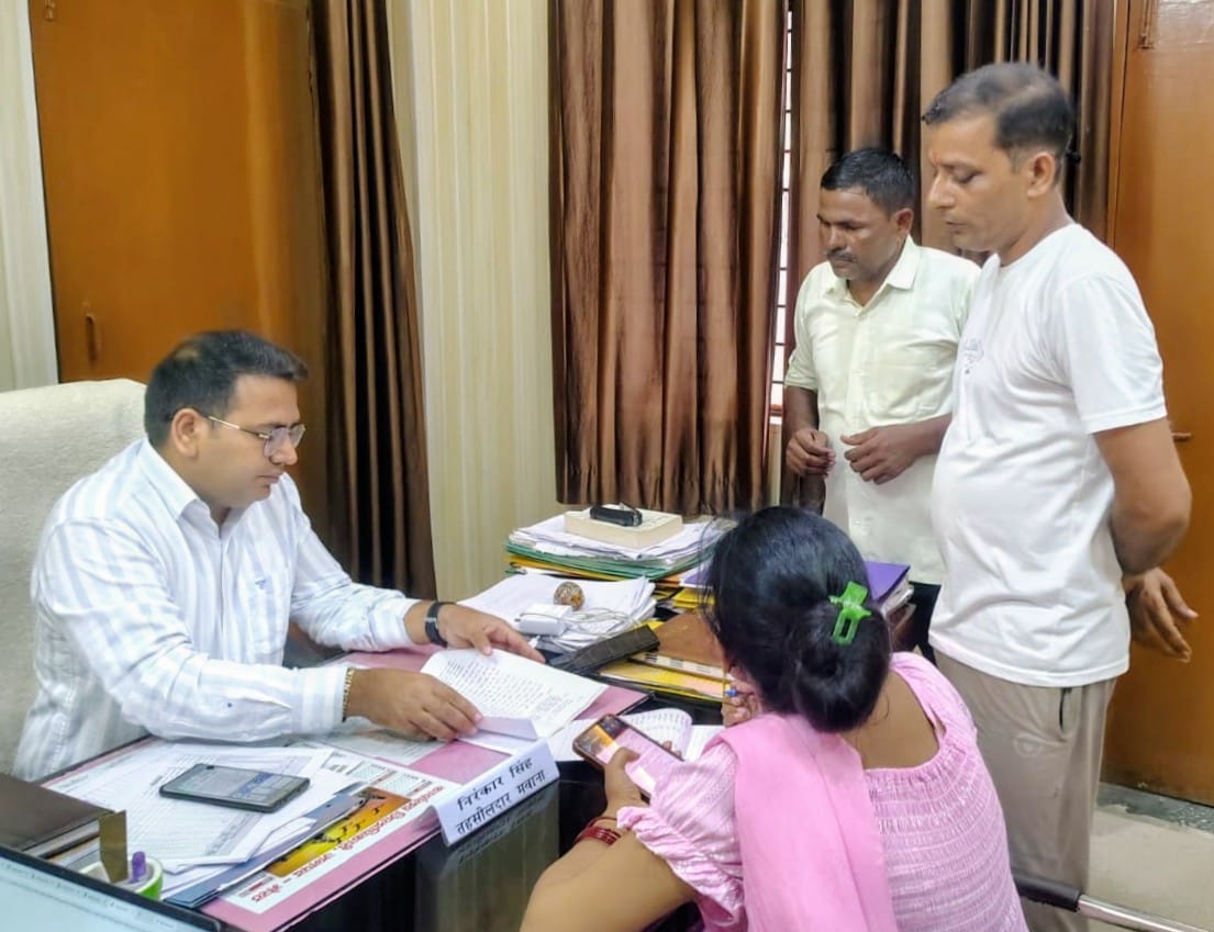Complaint regarding illegal encroachment on roads and government land in Assa.