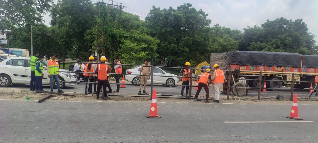 Uproar and opposition faced by the NHAI team that went to close down an illegal opening.