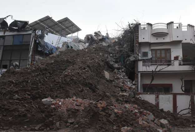 LDA to recover demolition costs for the Aliganj fire-hit building.
