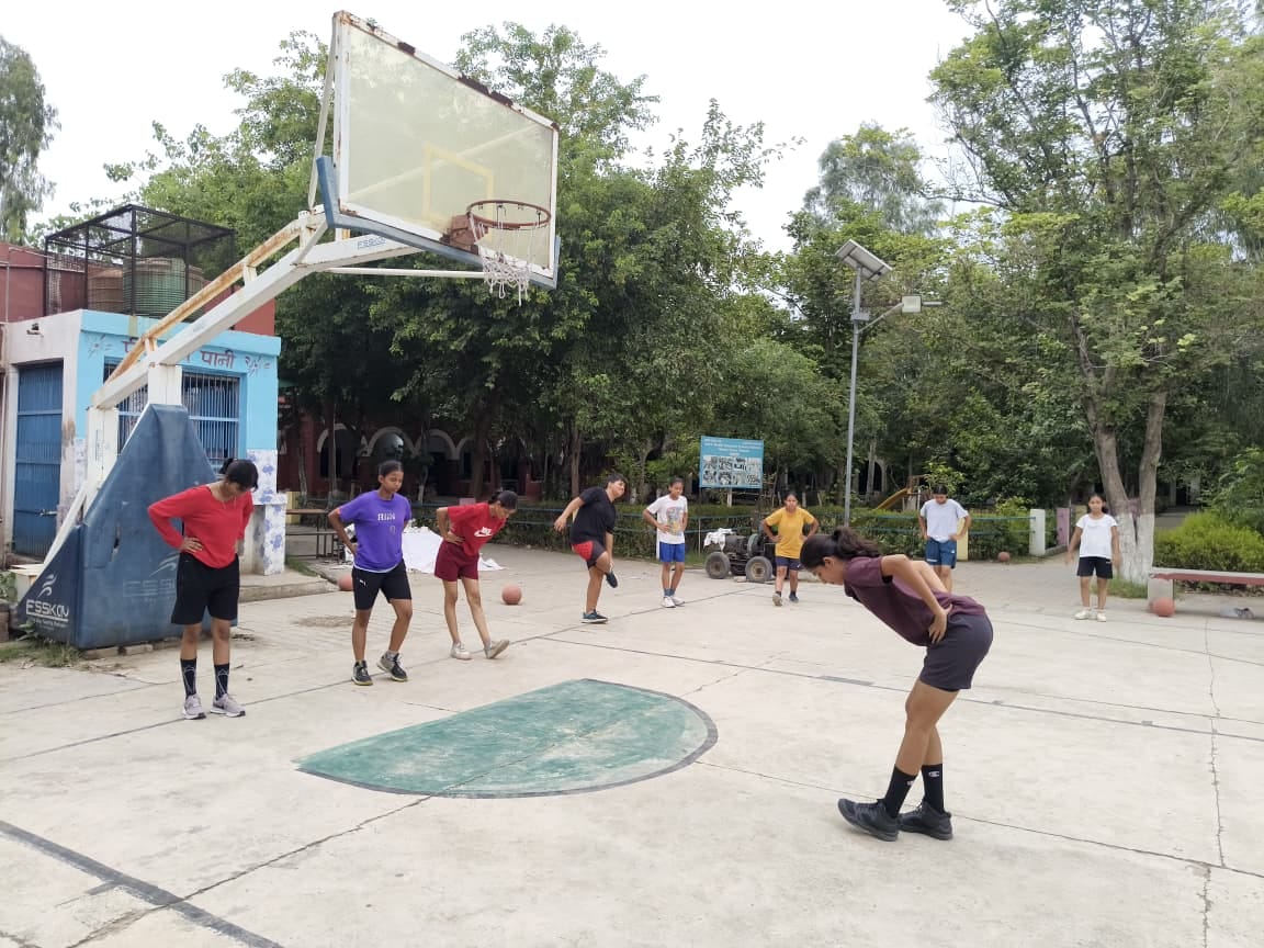Players from the basketball nursery preparing for the CBSE Cluster Games.