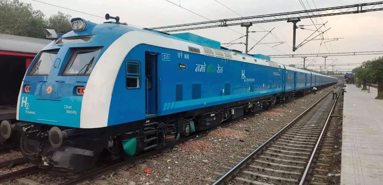 40 passengers traveled in the hydrogen train
