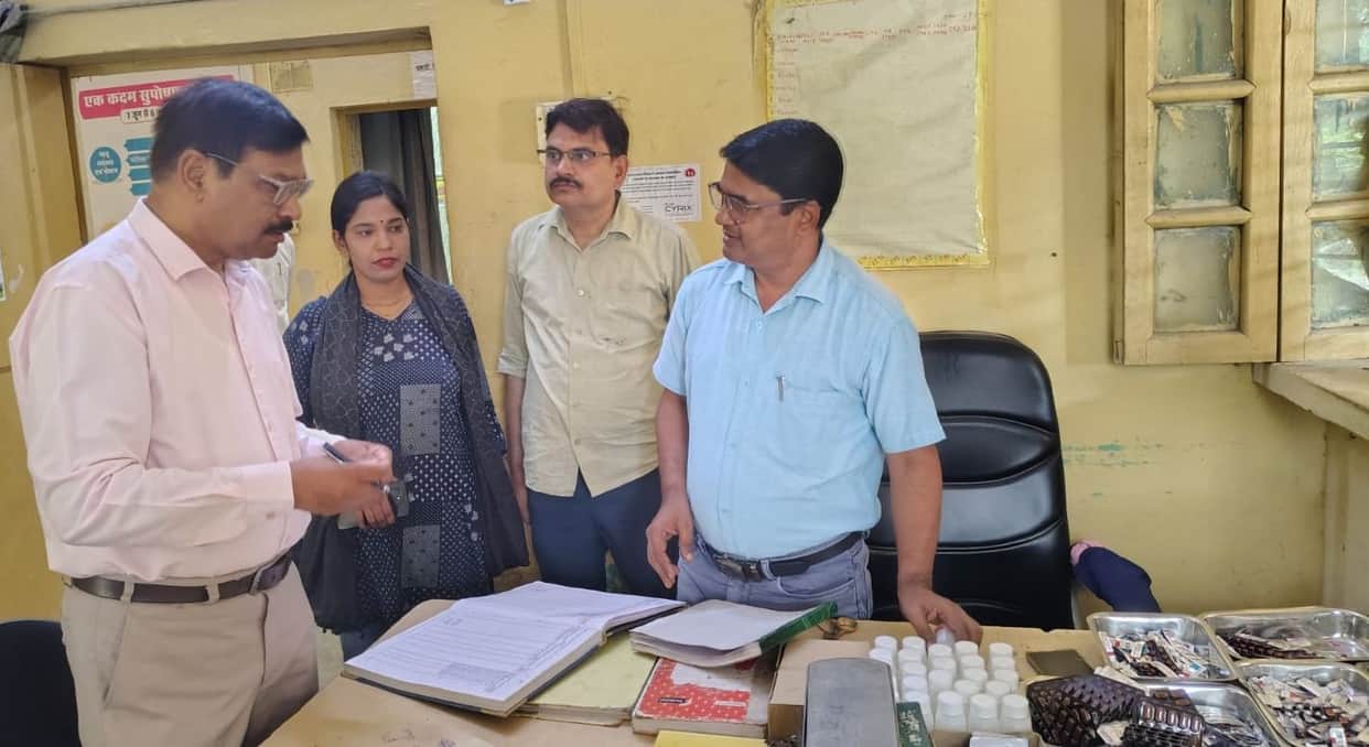 Employees found absent during CMO's surprise inspection.