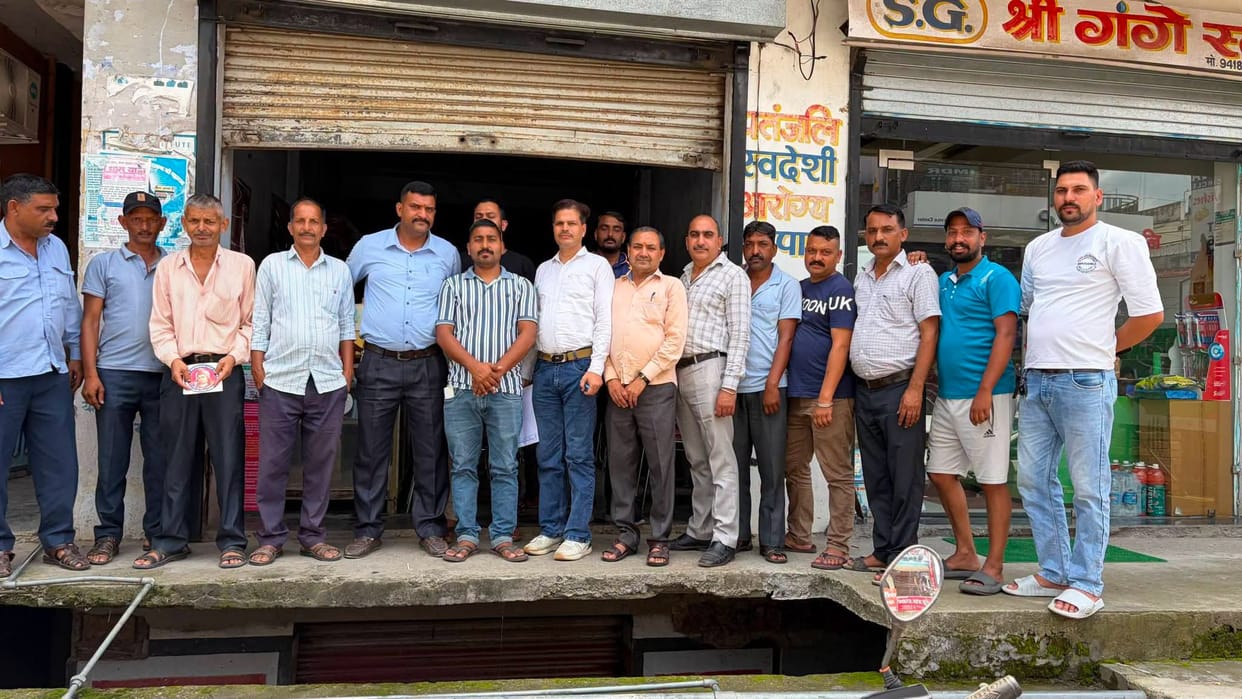 Shiva Taxi Union cracks down on illegal passenger transport in private vehicles.