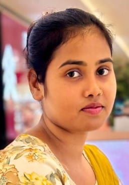 A young woman committed suicide in Mumbai, and the last rites were held in Gangapur Bijaora