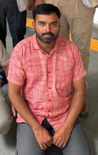 Accused imprisoned in a cyber fraud case dies in hospital after suffering chest pain during treatment.