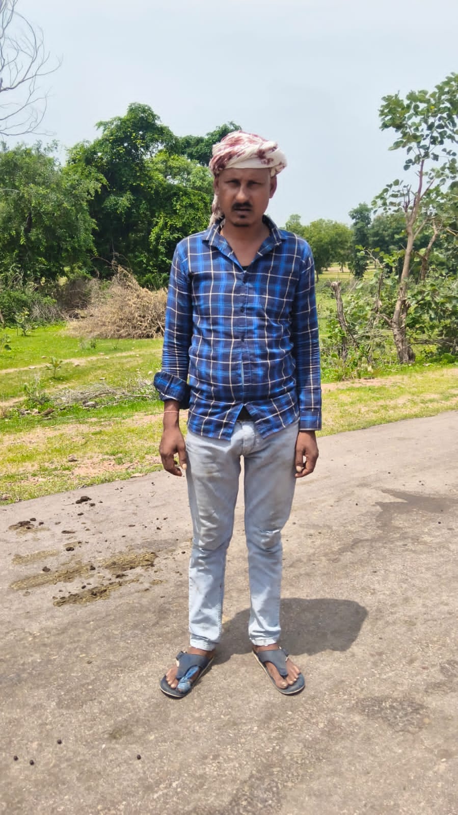 पीड़ित पोल्ट्री व्यापारी।