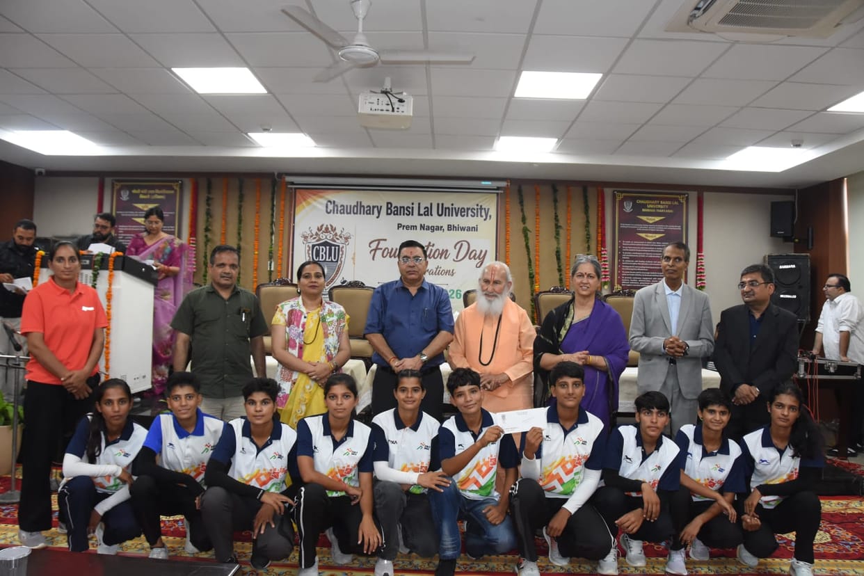 Mothers of sports talents honored with the 'Veer Mata Jijabai Samman' at CBLU.