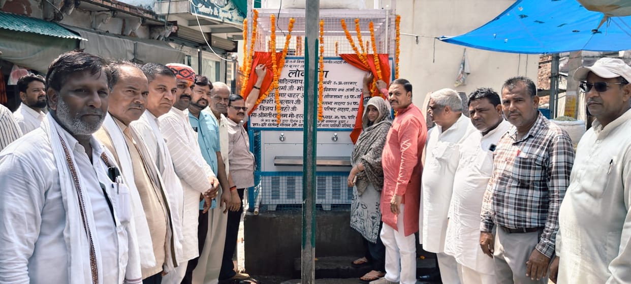 Water coolers installed at six places, inaugurated by the Municipal Chairman