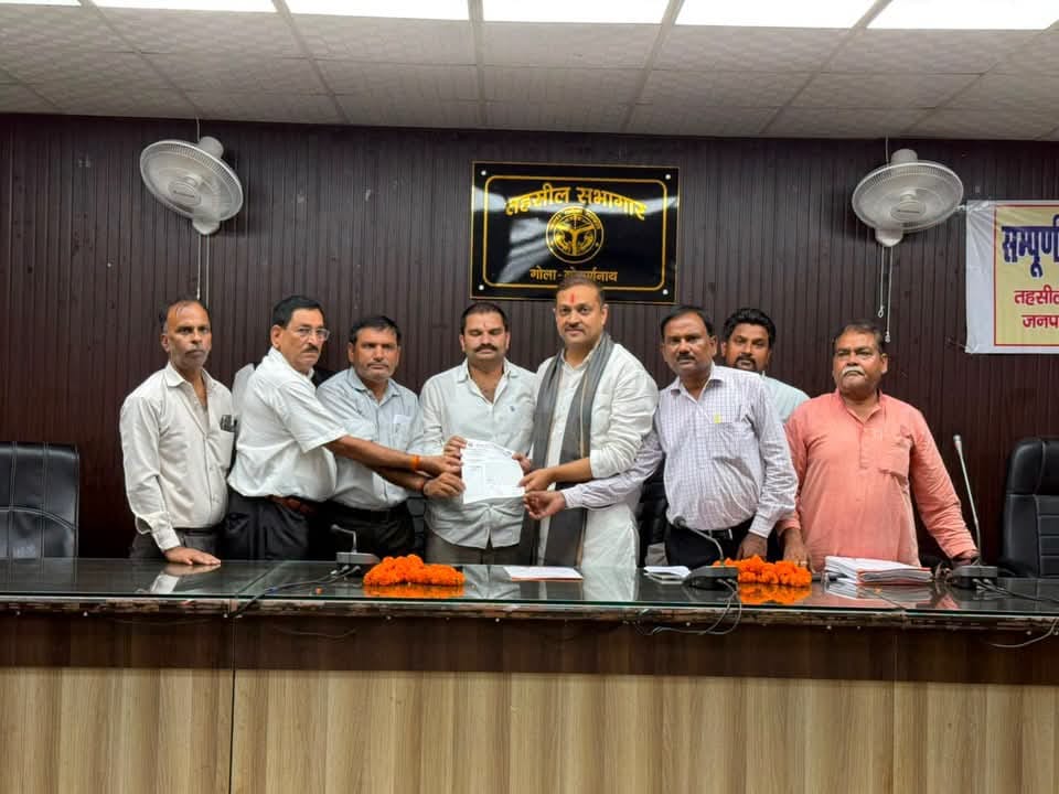 Demanded cashless treatment up to Rs 10 lakh