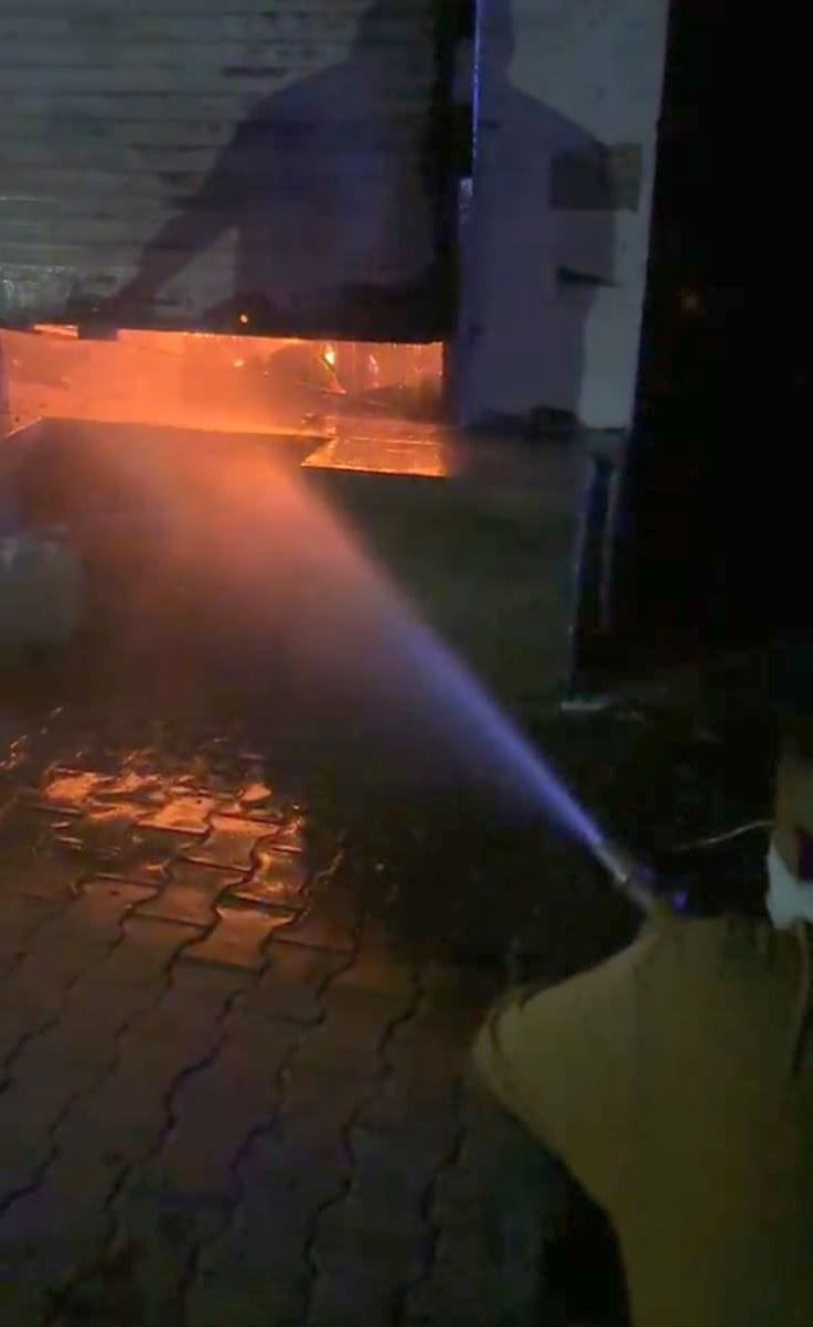 A fire broke out in the New Cloth Market due to a short circuit, burning clothes worth Rs 40 lakh.