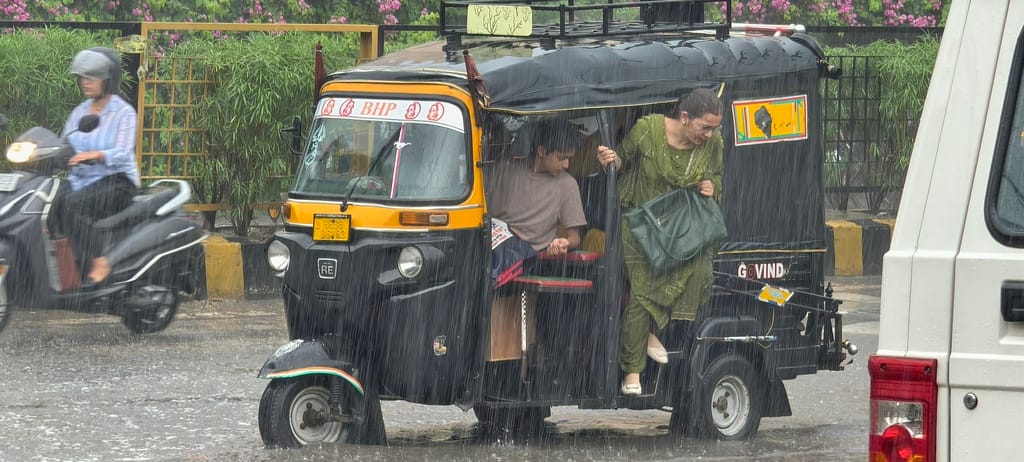 37 mm of rain leaves half the city waterlogged and the other half dry.