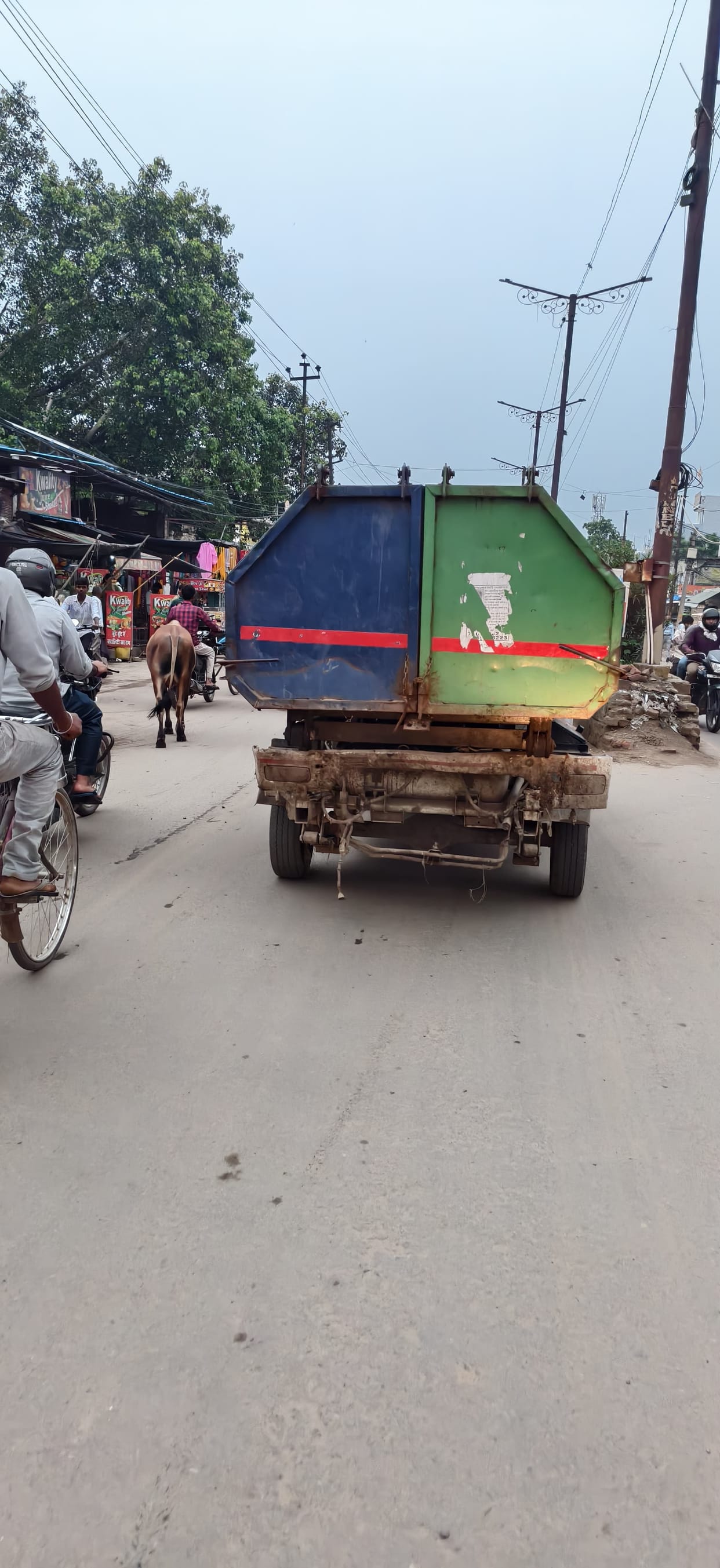 300 Municipal Corporation garbage vehicles operating without fitness certificates