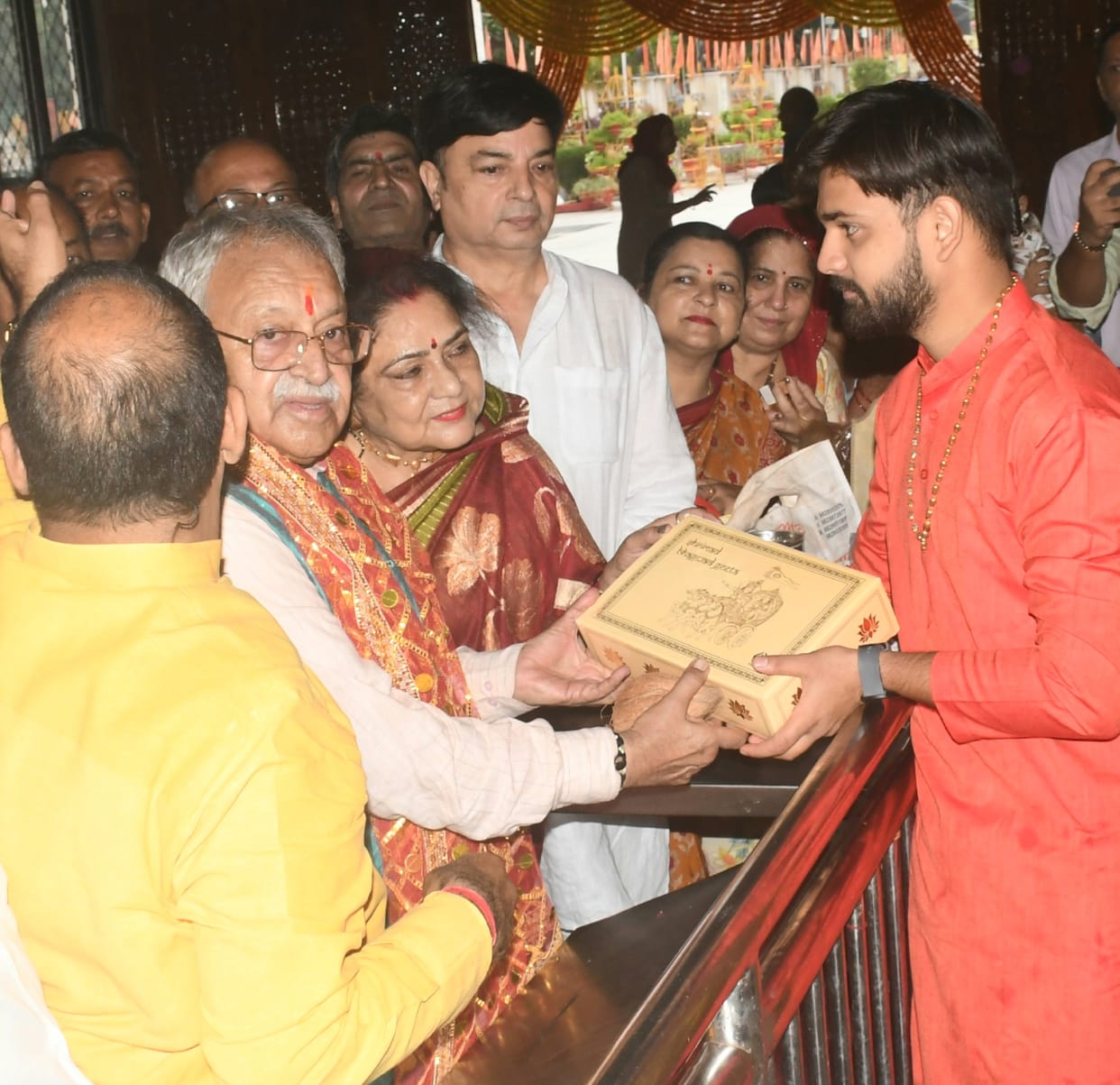 My Satguru, I offer You my gratitude at every moment.