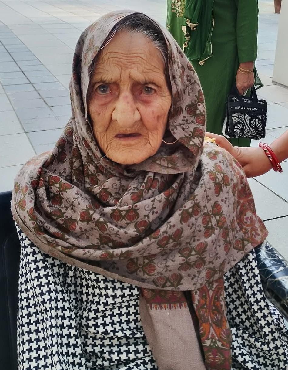 Freedom fighter's wife Sarvani Devi passes away at the age of 105.