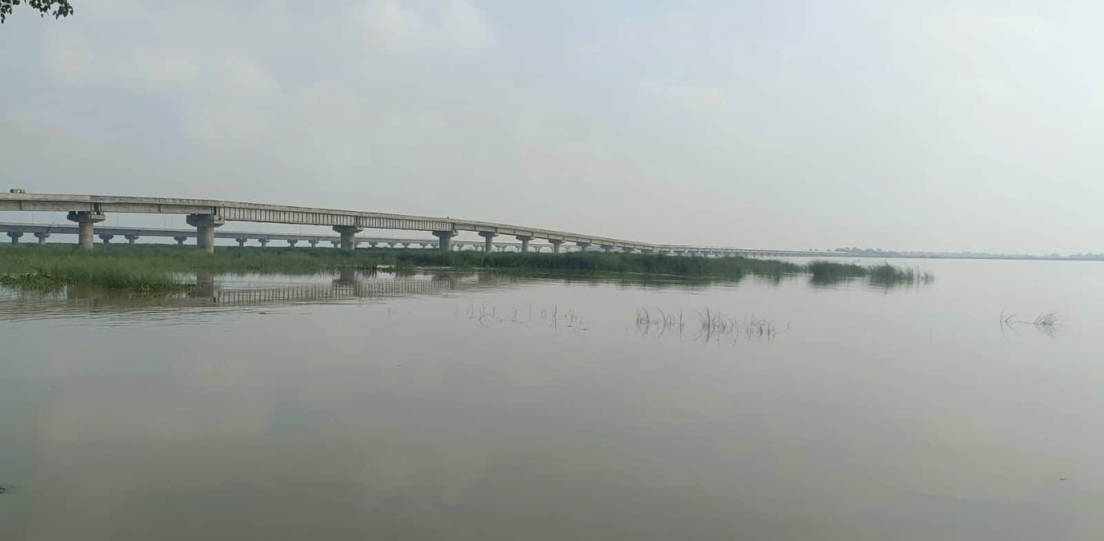 सरयू की धारा
