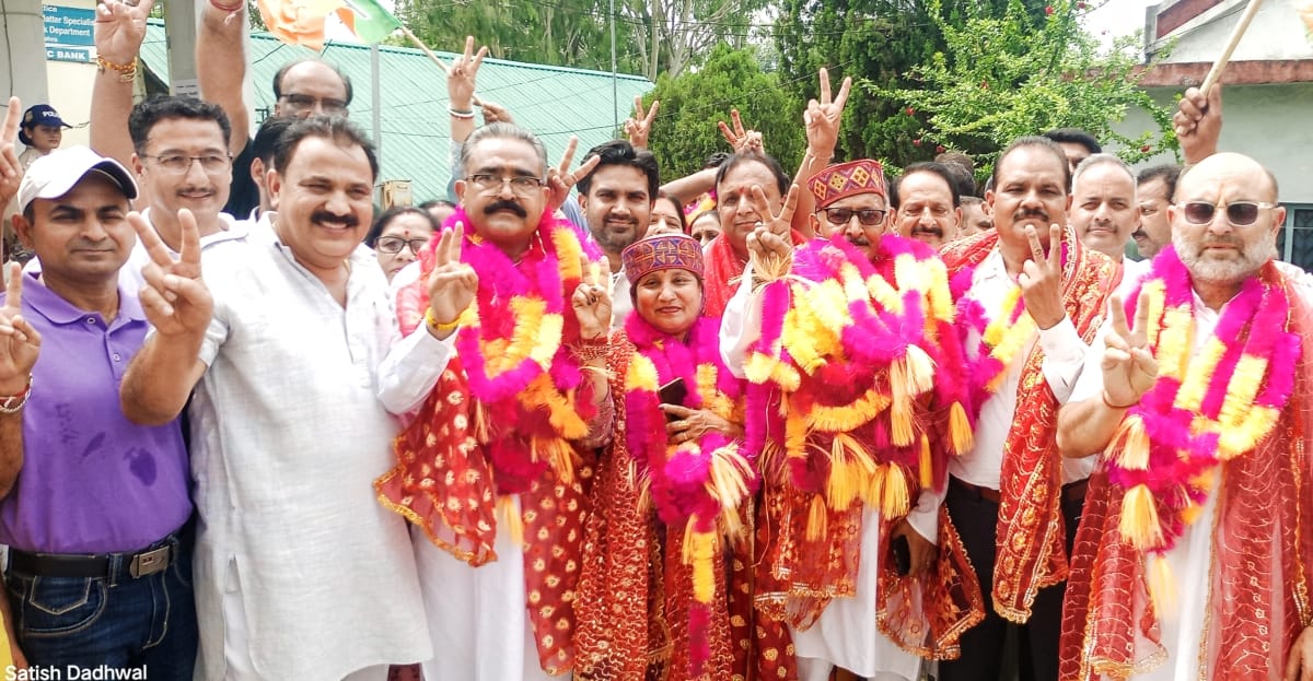 BJP captures Dehra BDC; Vinod becomes Chairman, Rubina becomes Vice-Chairperson.