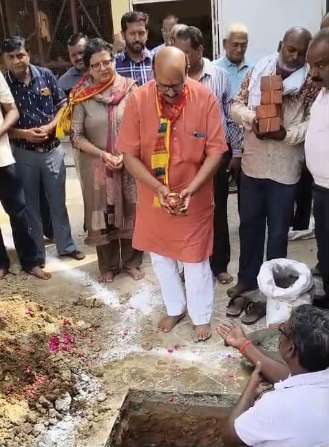 1.22 crore released for the renovation of Hanuman Garhi Temple.