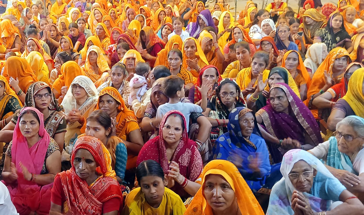 Devotees were moved by the glimpse of Sudama in the Bhagwat Katha.