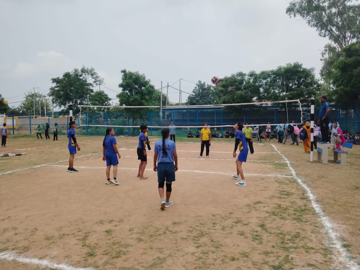 Narnaul's team reached the final of the volleyball competition.