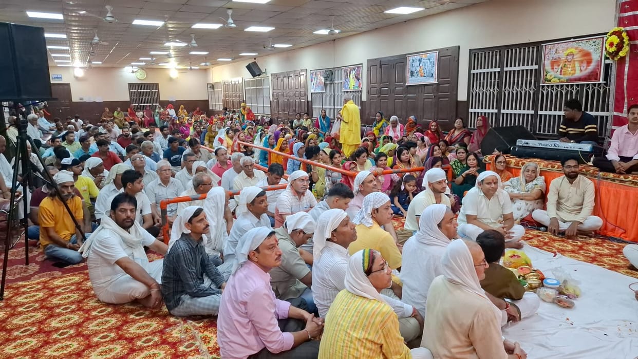 Bhajans and a spiritual gathering were held on Guru Purnima.