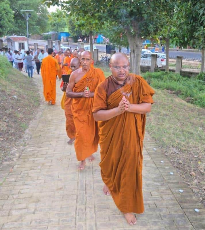 'Mangal Path' resonates in Odajhar on Ashadh Purnima.